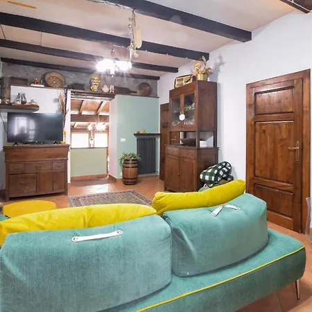 Tatil Evi Cozy In Fraz, Cogna, Piazza Al With Wifi